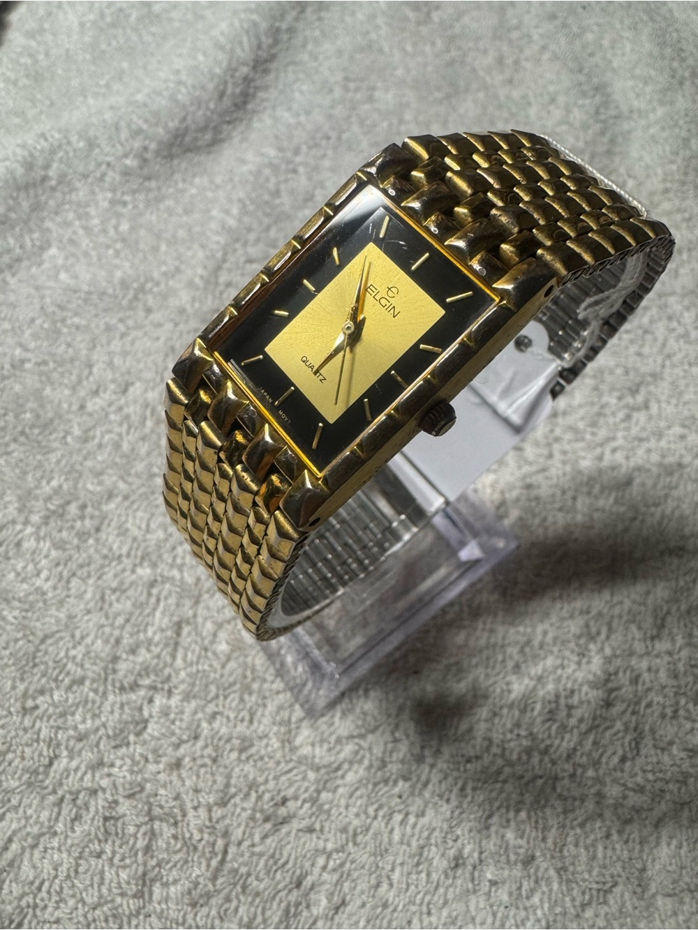 Elgin Men's Gold-Tone Rectangular Dress Watch - Picture 3 of 6